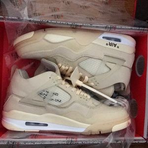 Air Jordan 4 “off white”